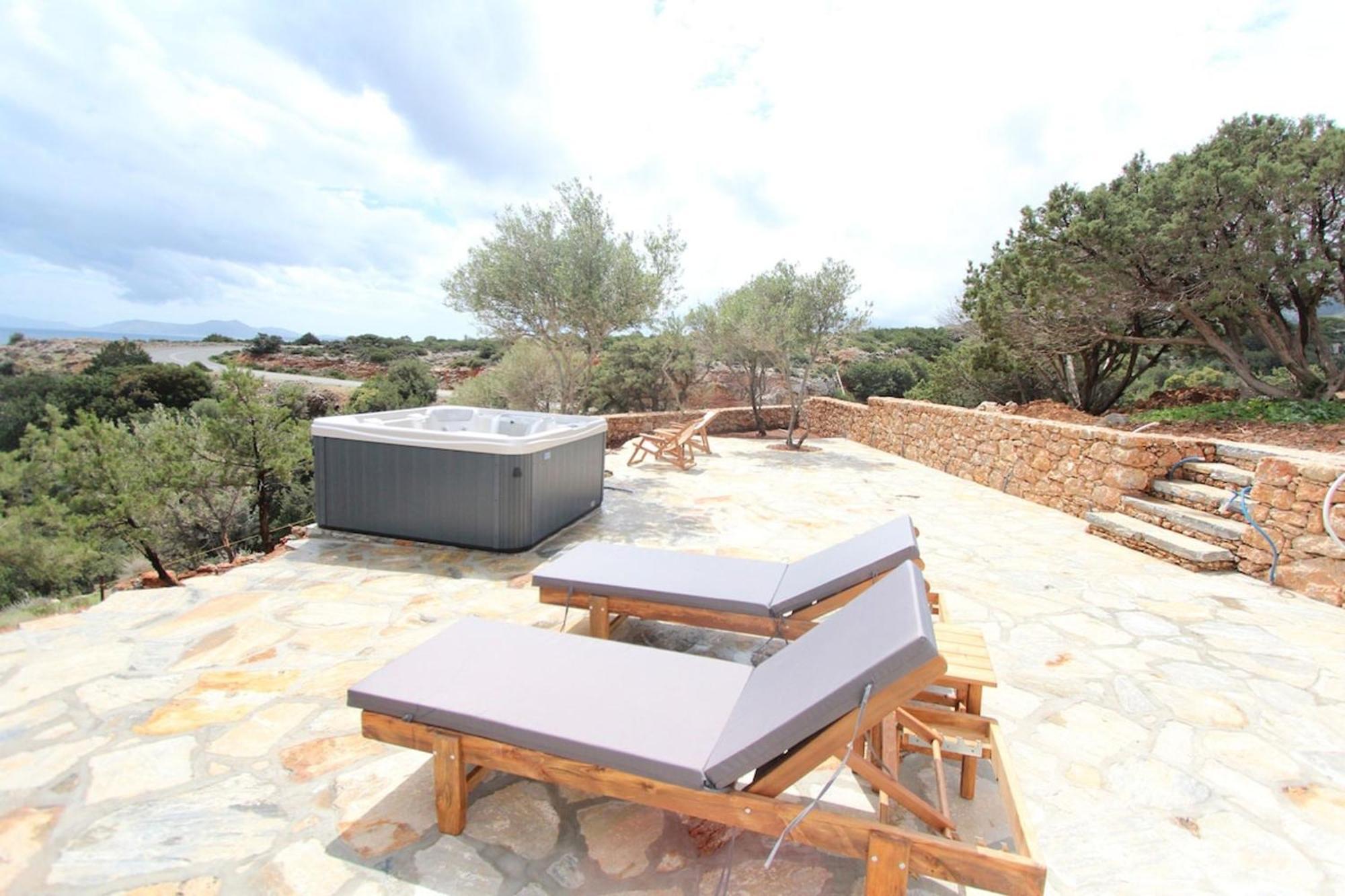 Villa Rouvis With Outdoor Hot Tub Ligaridia Exteriör bild